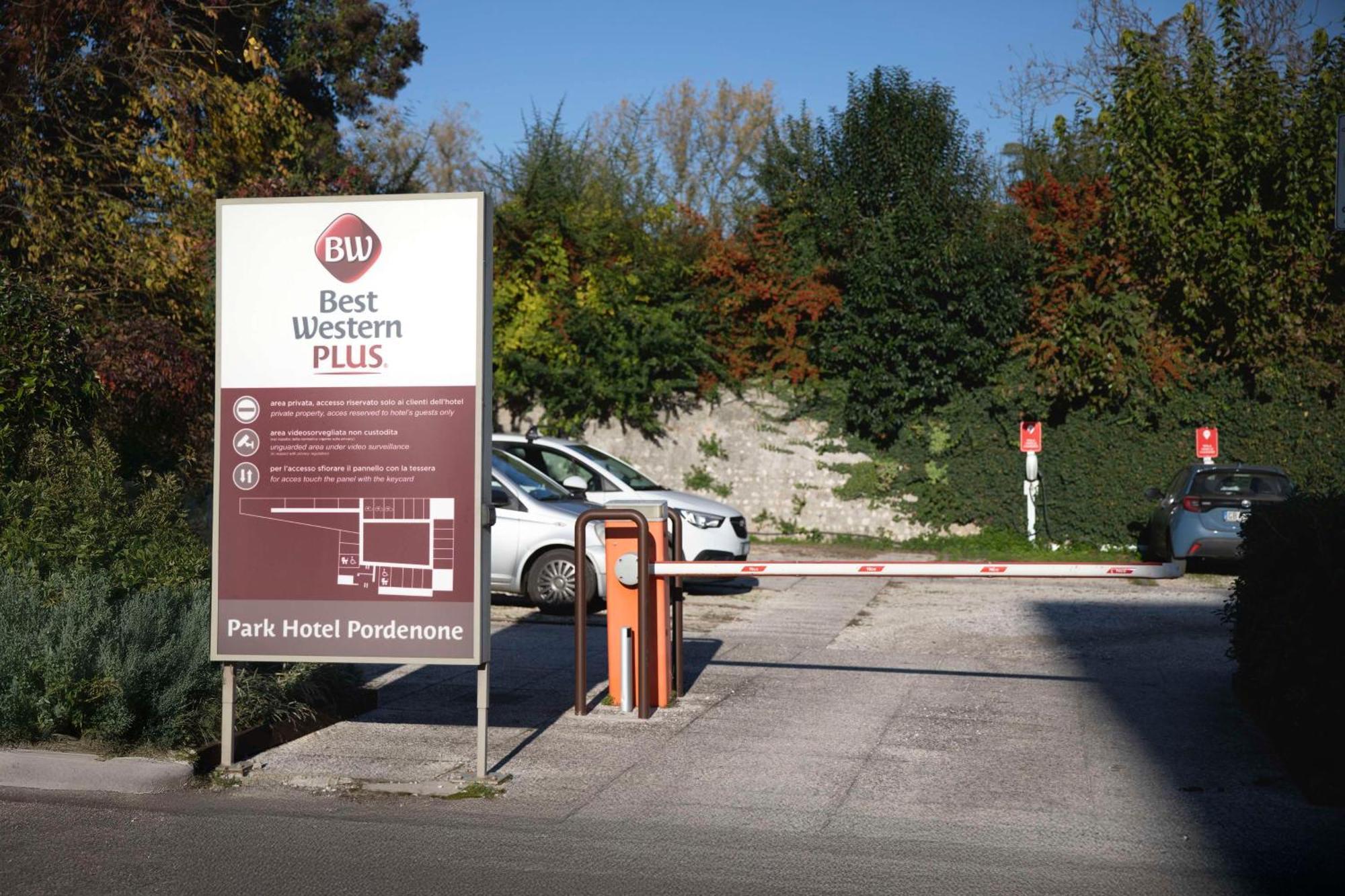 Best Western Plus Park Hotel Pordenone Exterior photo